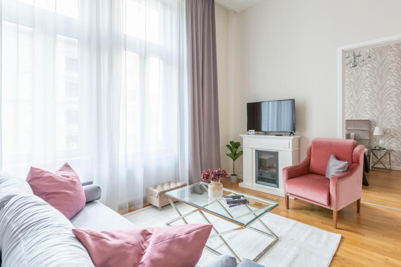 Luxury 3Bedrm 2Bathrm Apartment With Danube River View Budapest Exterior photo